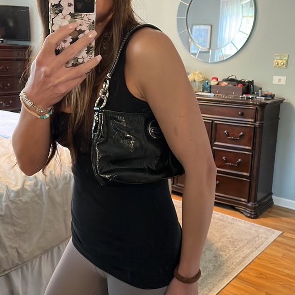 Coach black patent shoulder bag - Picture 8 of 8